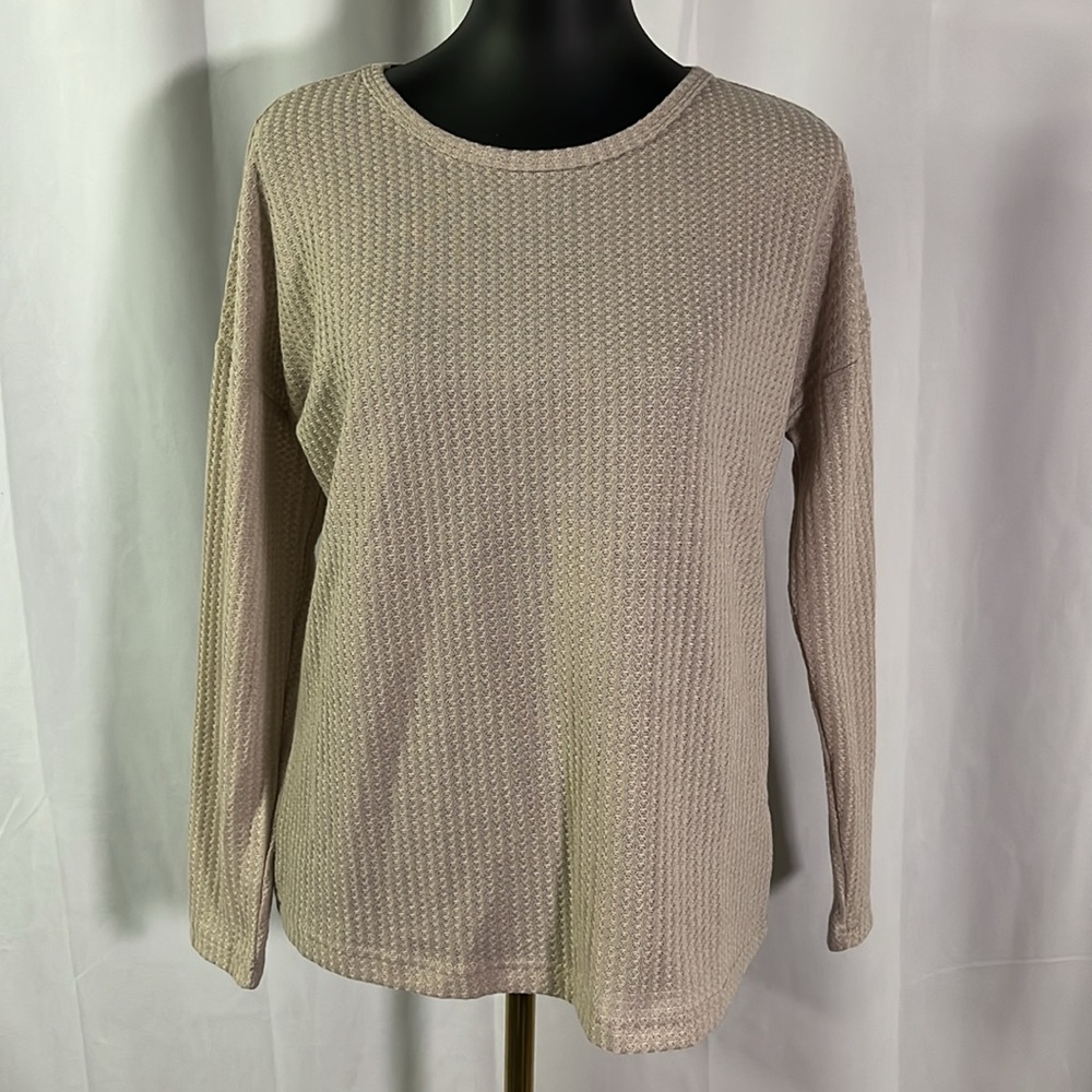 NWT Ekouaer Mauve Textured Knit Drop Shoulder Crew Neck Top